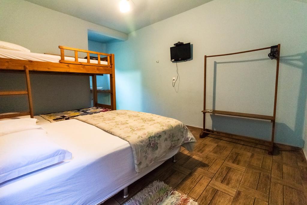 Albergue Rua Direita *